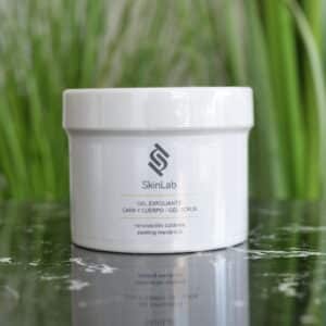 GEL SCRUB-EXFOLIANTE
